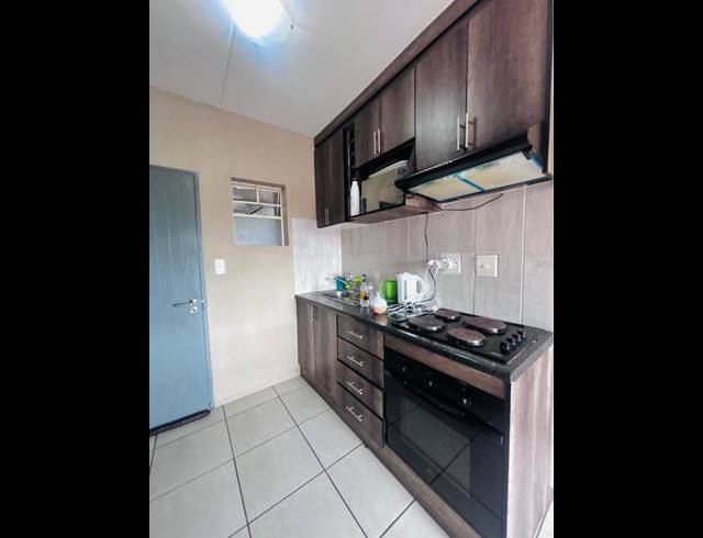 2 BEDROOM APARTMENT FOR SALE IN FLEURHOF